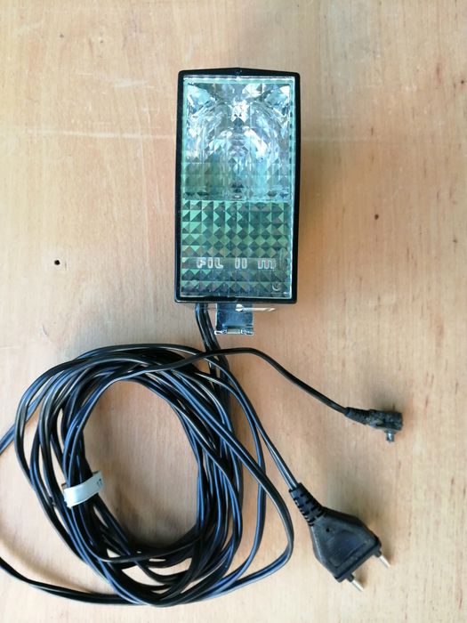 Пишеща машина, Диапроектор, Светкавица