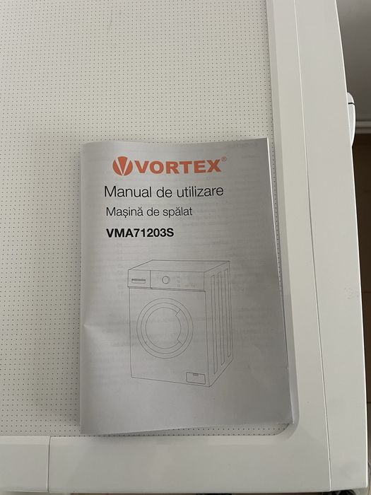 Masina spalat rufe frontala slim Vortex