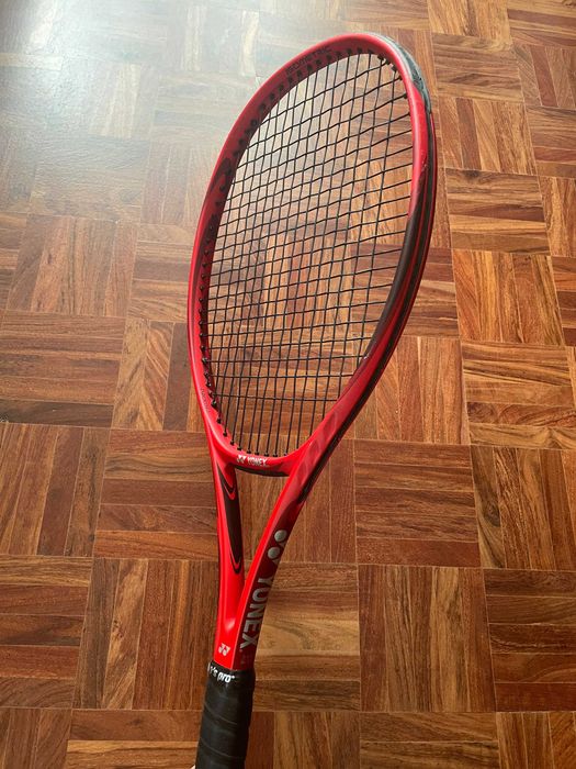 Yonex V-Core 95 (модел 2018г)