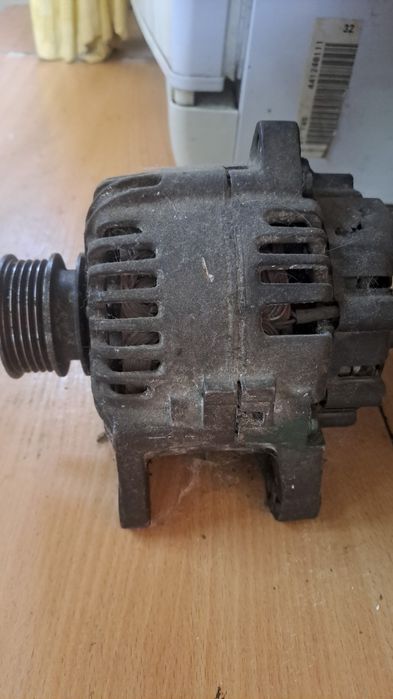 Стартер Генератор на Рено Логан