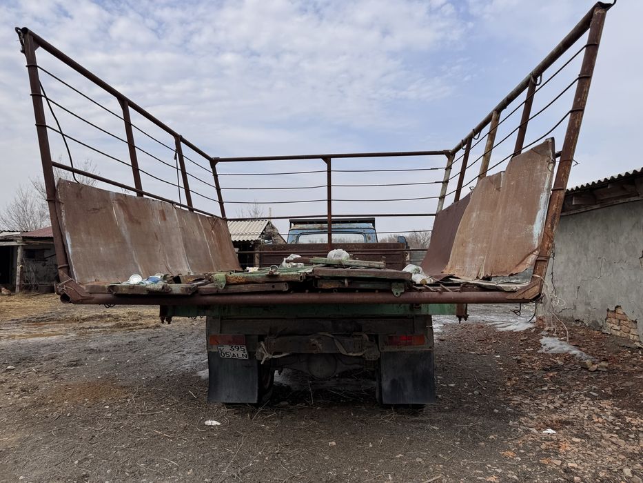 Газ-53, рабочий, документы в порядке