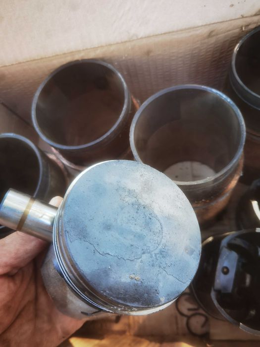 Ризи и бутала УАЗ