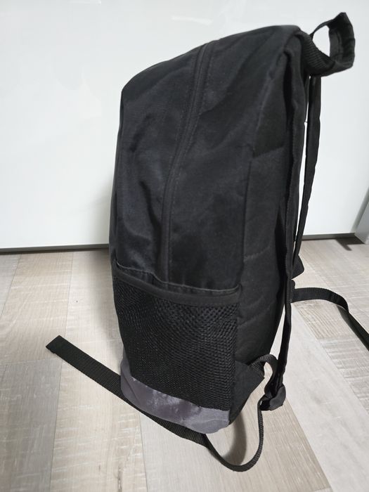 Черна ученическа Раница Marvel и тетрадки