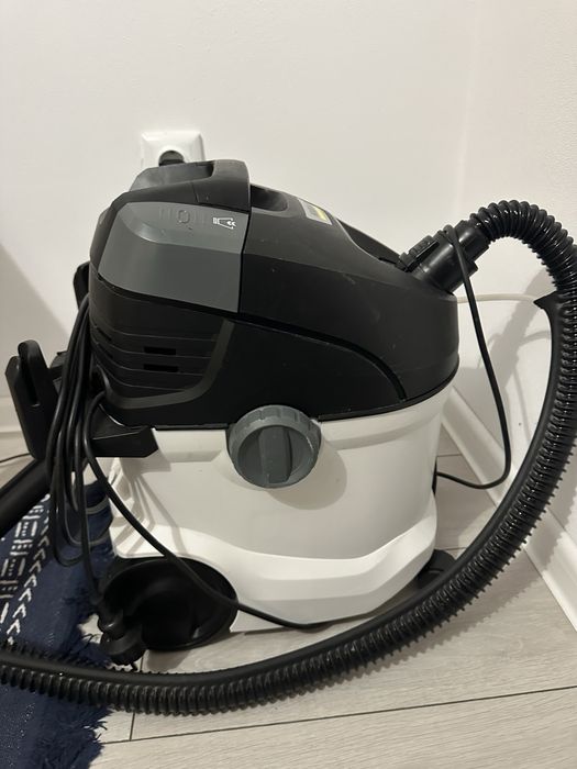 Kärcher SE 5 – Aspirator cu spălare, stare excelentă