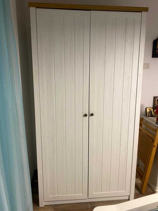 Vand dulap lemn masiv JYSK