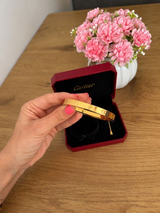Луксозна мъжка гривна Love brаcelet Gold с 18k златно покритие Cartier inspired