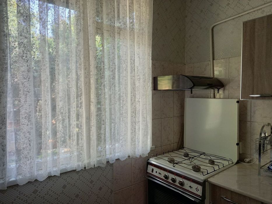 CHILANZAR 11 Kv  2 XONA 3 Xona qilingaN Tozza RemonT SHaroitlar Bor