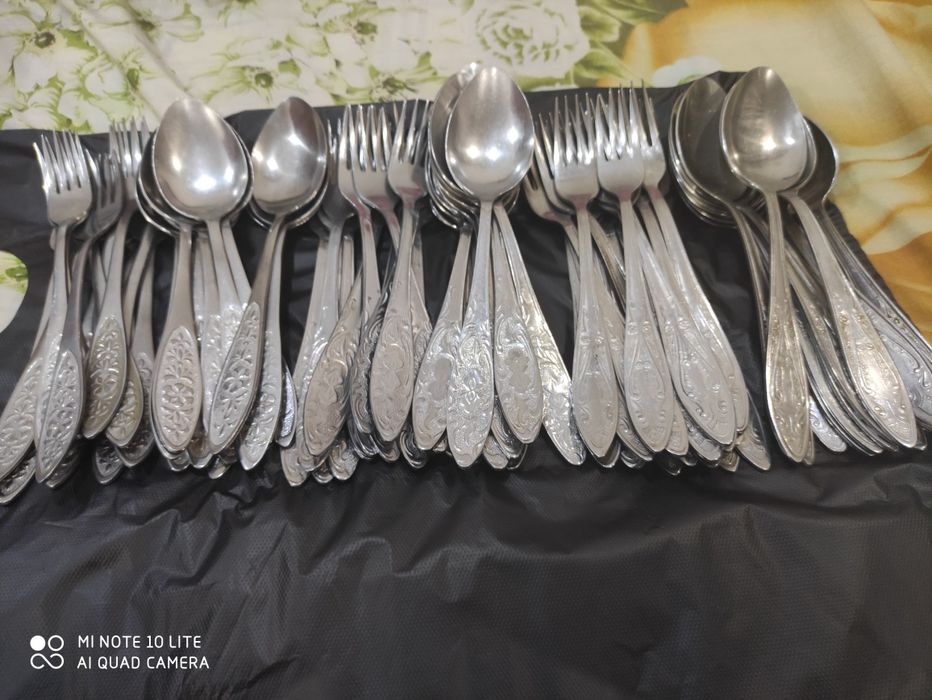 Ложки вилки нержавейки в наличии 3вида рисунка