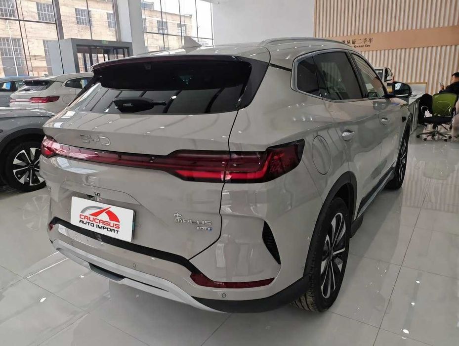 BYD Song Plus EV Champion 605 Flagship
