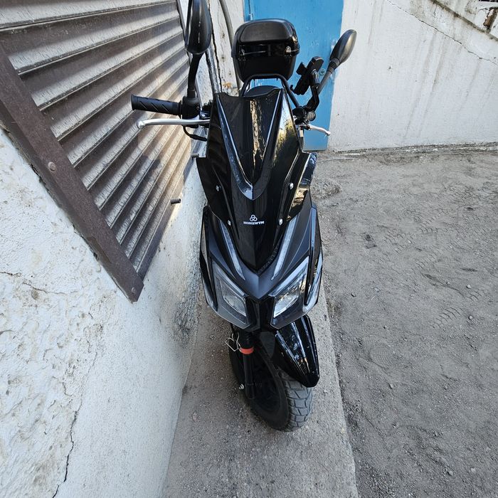 Продам скутер самурай почти новый