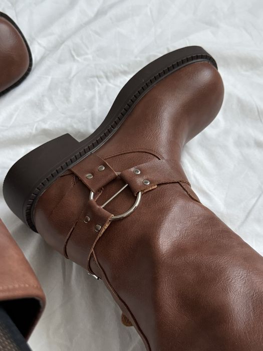 Сапоги в ковбойском стиле