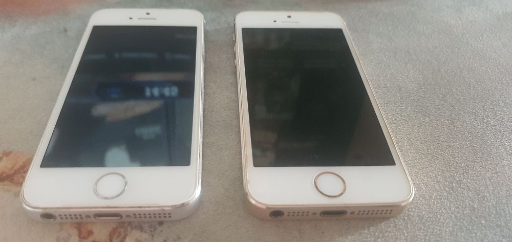 продаю 2 iphone 5s