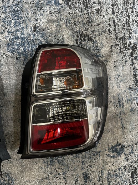 Cobalt Midnight fara sotiladi