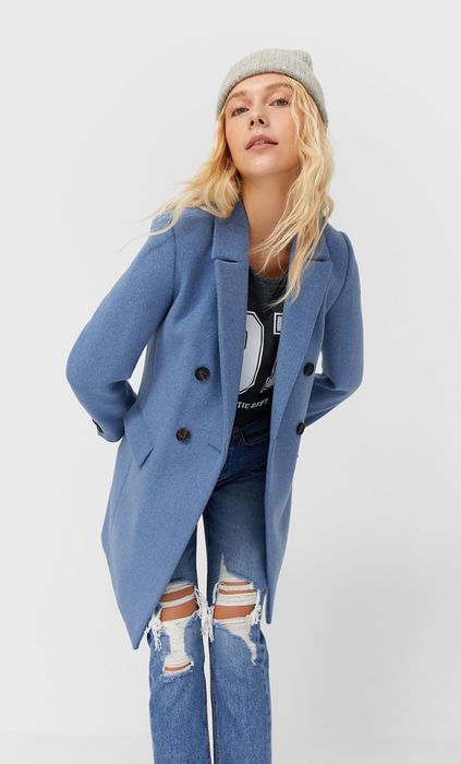 Stradivarius зимно палто в небесно син цвят Zara