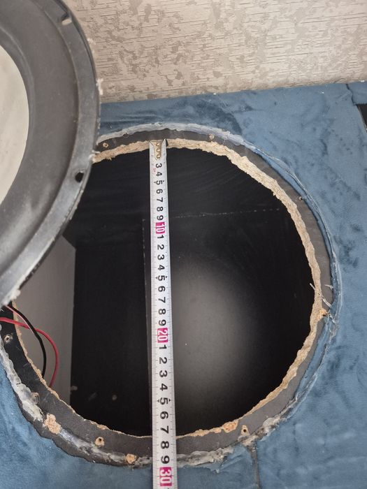 Продам короб под 12