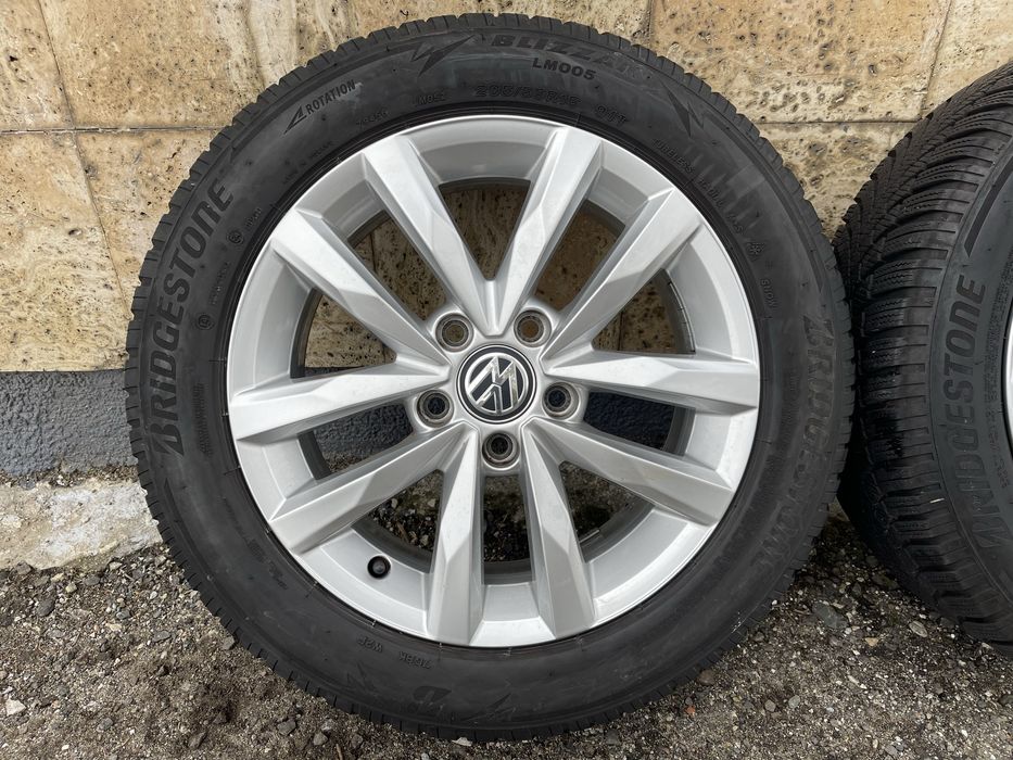 Jante Roti 16 VW Touran Jetta Golf 5 6 7 8 Anvelope iarna 205 55 R16