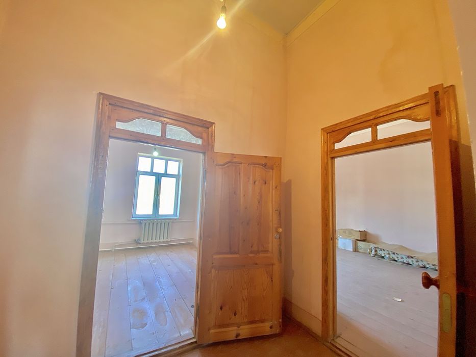 Ёшлик универмагининг 2-кавати ижарага берилади