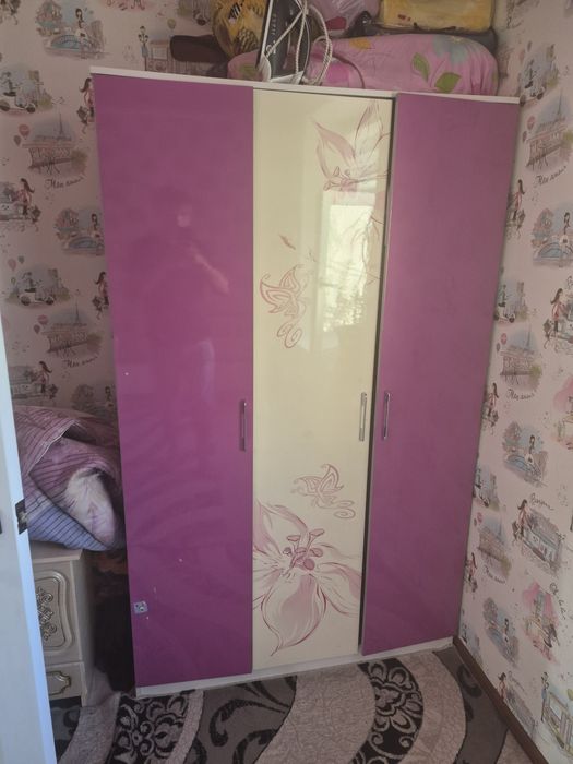 Продам мебель в детскую
