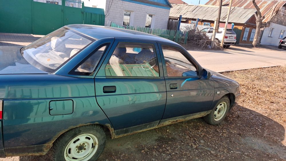 Продам ваз 2110 год1999