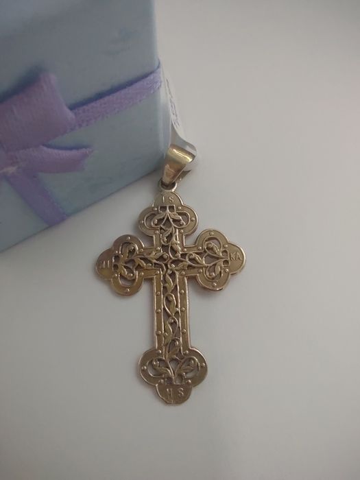 Pandantiv cruce cu flori aur 14k (efn)