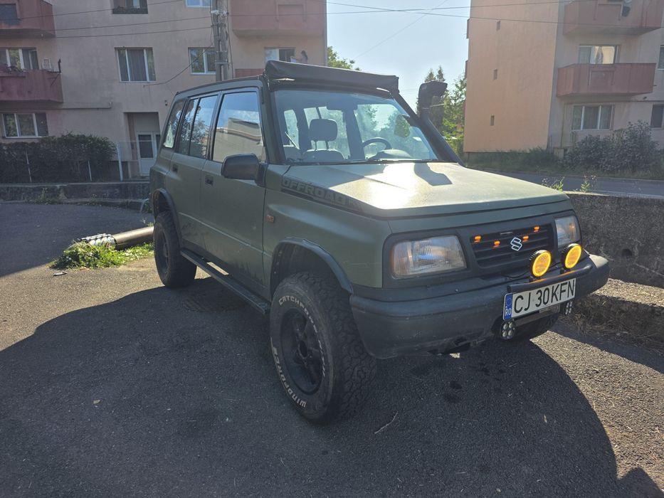 Suzuki Vitara 1.6 16v benzina din 1993 (4×4, offroad)