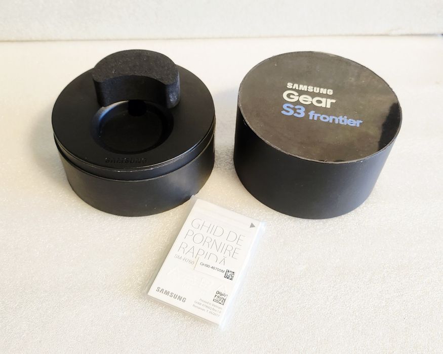 Cutie Samsung Gear S3 Frontier + accesorii