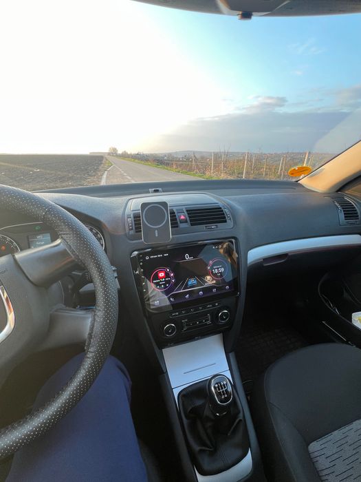 Skoda Octavia 2011 | 1.6 TDI 105CP | Navi 6GB RAM|LED|Scaune încălzite