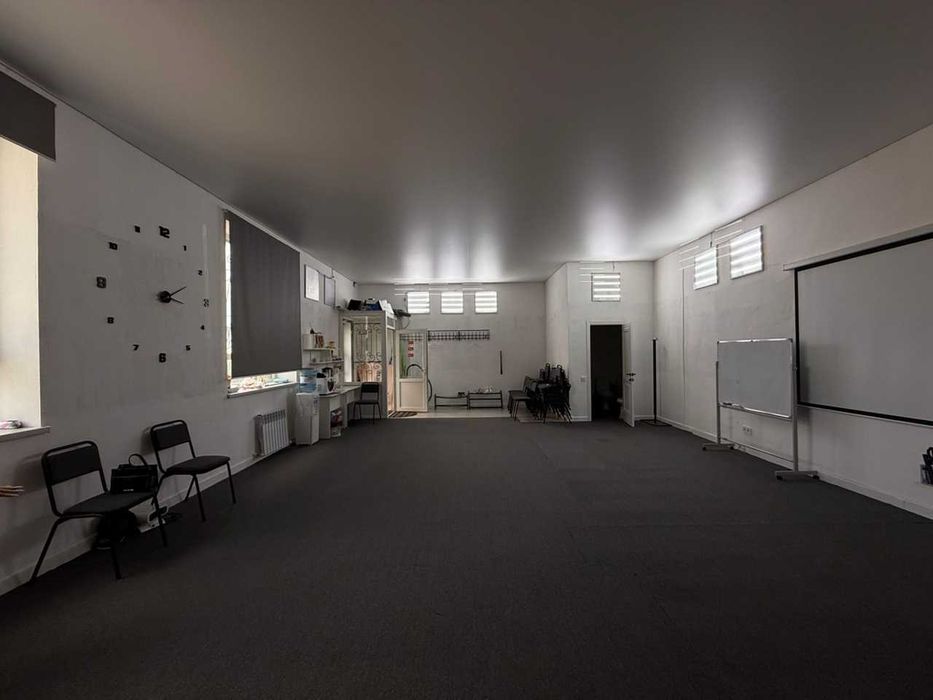 Левый берег Помещение 76 кв.м.