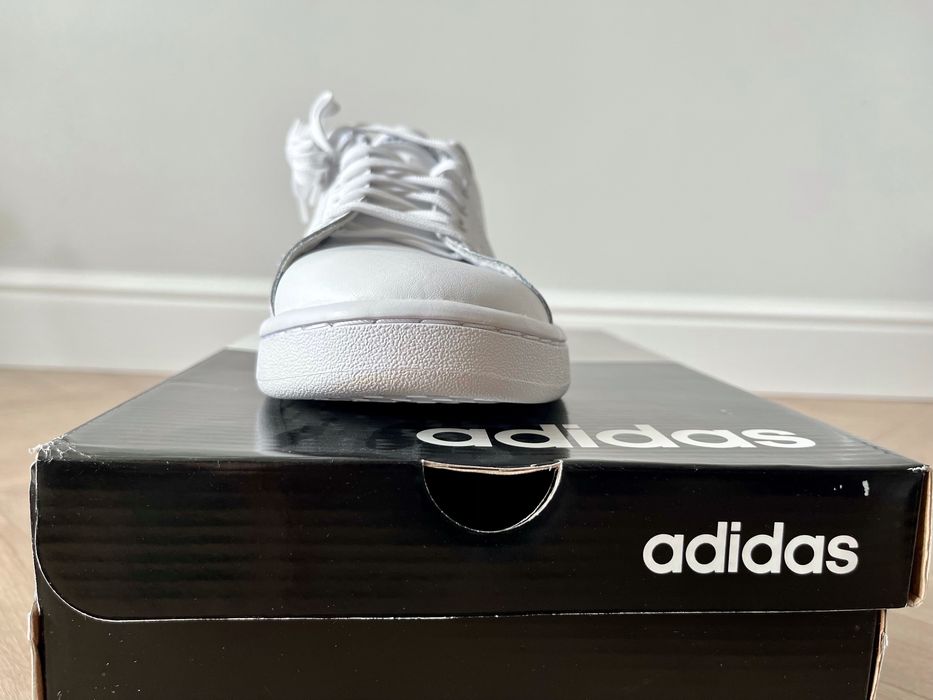 Кроссовки Adidas Advantage