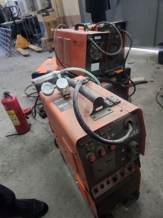 Eshik va svarka apparat