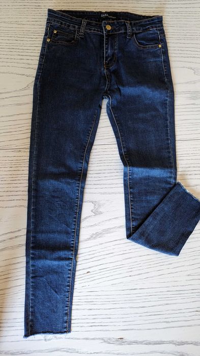 Продам джинсы скини