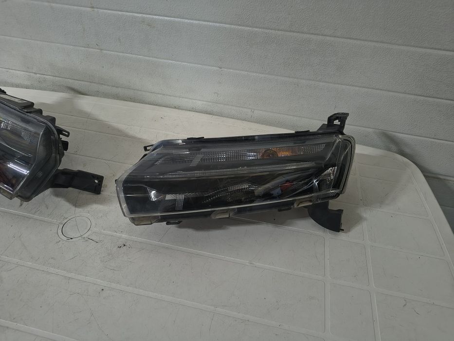 Lampa  Semnalizare și Lumini de Zi (DRL) Dacia Spring Stânga Dreapta cod.   266008993R,  266052417R