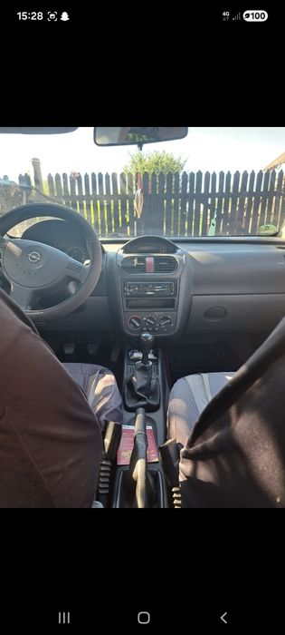 Opel corsa C 2001