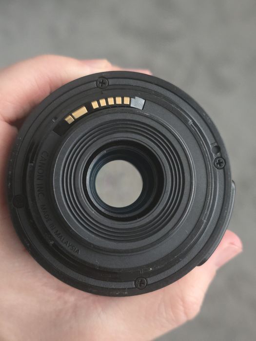 Canon EF-S 55 - 250mm f4 - 5.6 IS STM