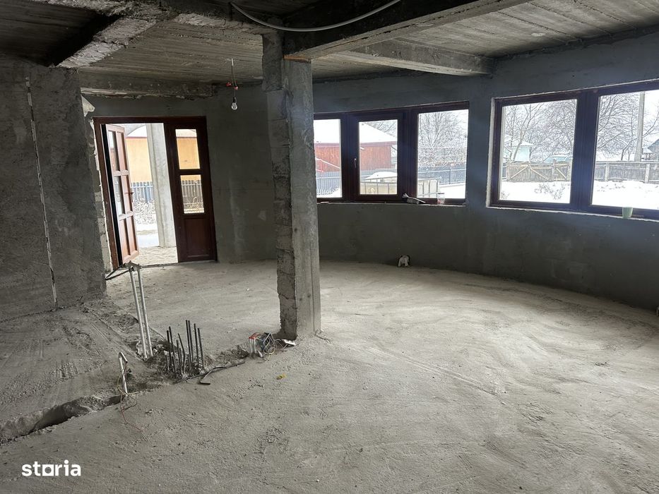 Casă P + M, 260 mp construcție + 2300 mp teren, Ionoseni (Bucecea)