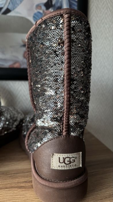 Дамски UGG номер 40