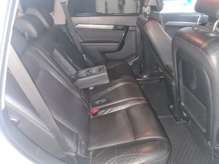 Chevrolet Captiva 2011 — 4