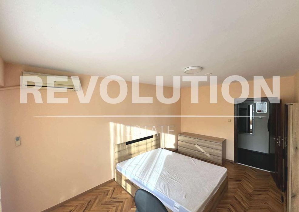 Дава се под наем Тристаен апартамент в Варна, Цветен квартал - 86 кв.м за 797.64 € - Снимка #4