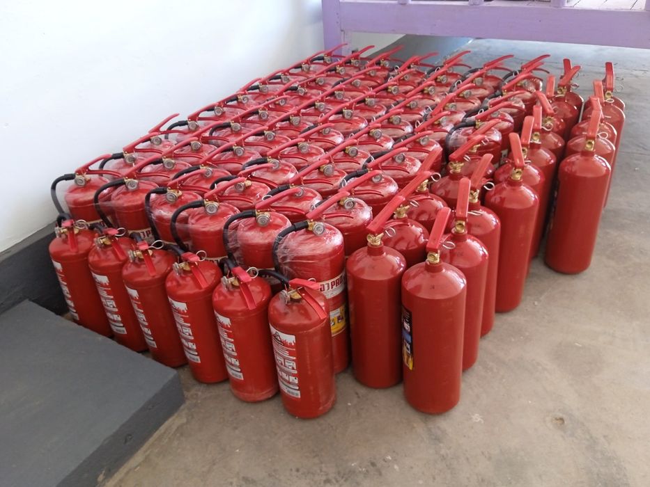 Огнетушитель порошковый и углекислотный оптом