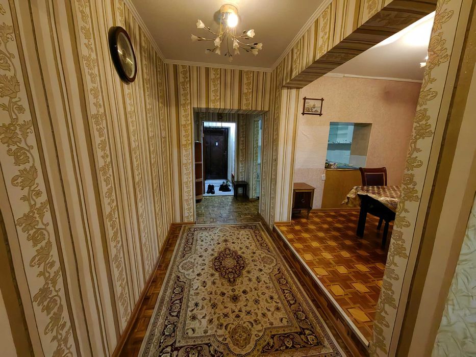 Сдается в аренду дом в 18-ом микрорайоне.