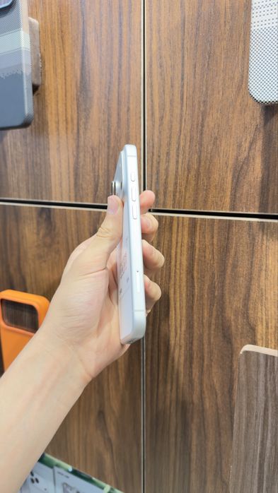 iphone 17 pro naxtka