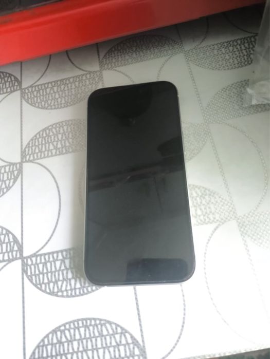 Продам айфон 15 256gb 84% емкость