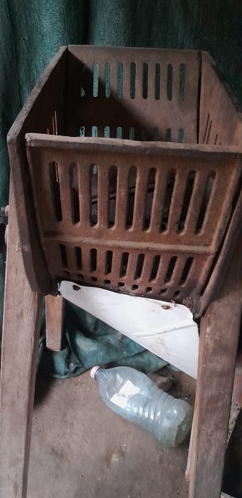 Tocatoare sfecla, radacinoase