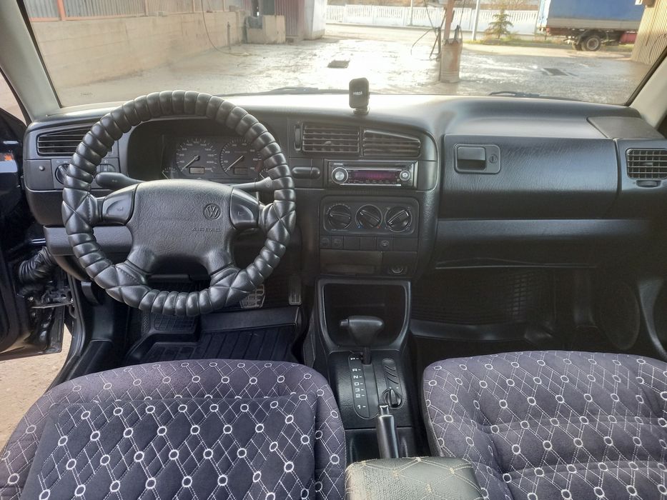 Фолгсваген Гольф 3