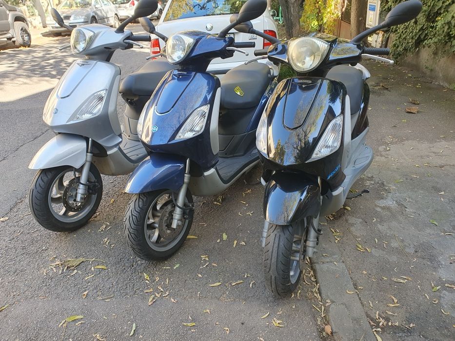 Pachet 3 scutere Piaggio Fly 50/125/150cmc4t, cu carte RAR,ITP,fiscal
