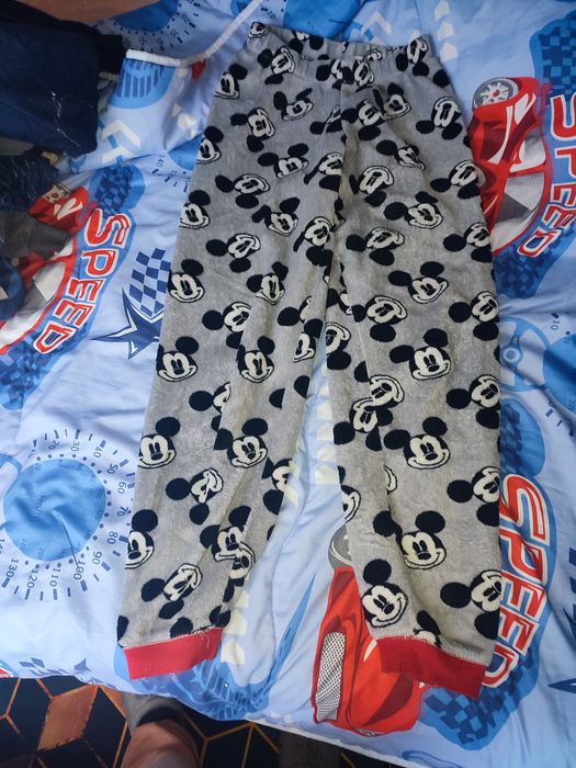 Долнища на пижамки