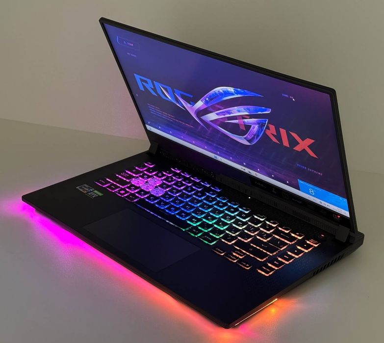 Топовый игровой ноутбук Asus ROG Strix G15 DDR5 AMD Ryzen TM, Liquid M