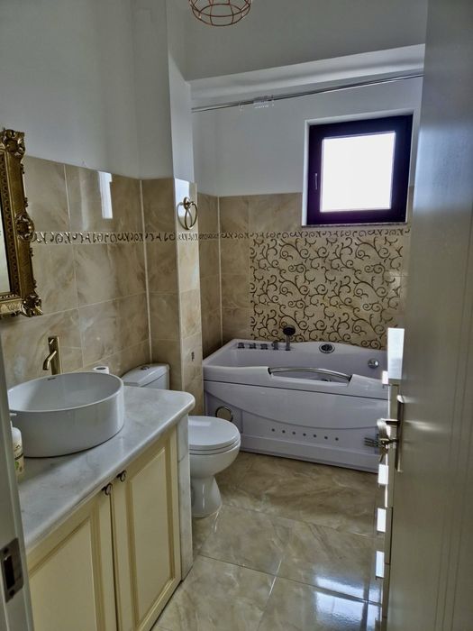 Inchiriez Apartament 2 camere