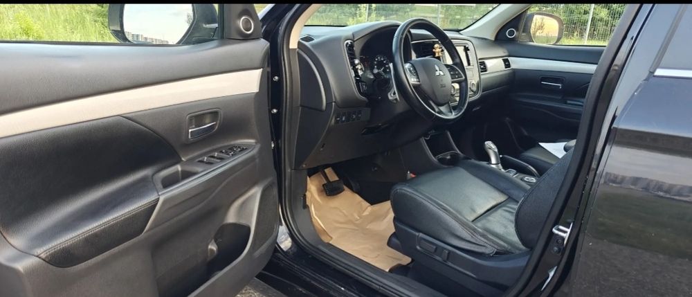 Mitsubishi Outlander PHEV