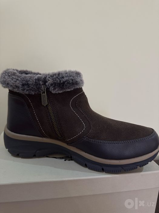 Сапоги Skechers Состояние:новое Размер:40 Качественные и удобные.